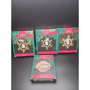 Hallmark Lot Of 4 Keepsake Ornaments The Greatest Story 90,91,92 Heavenly Angels